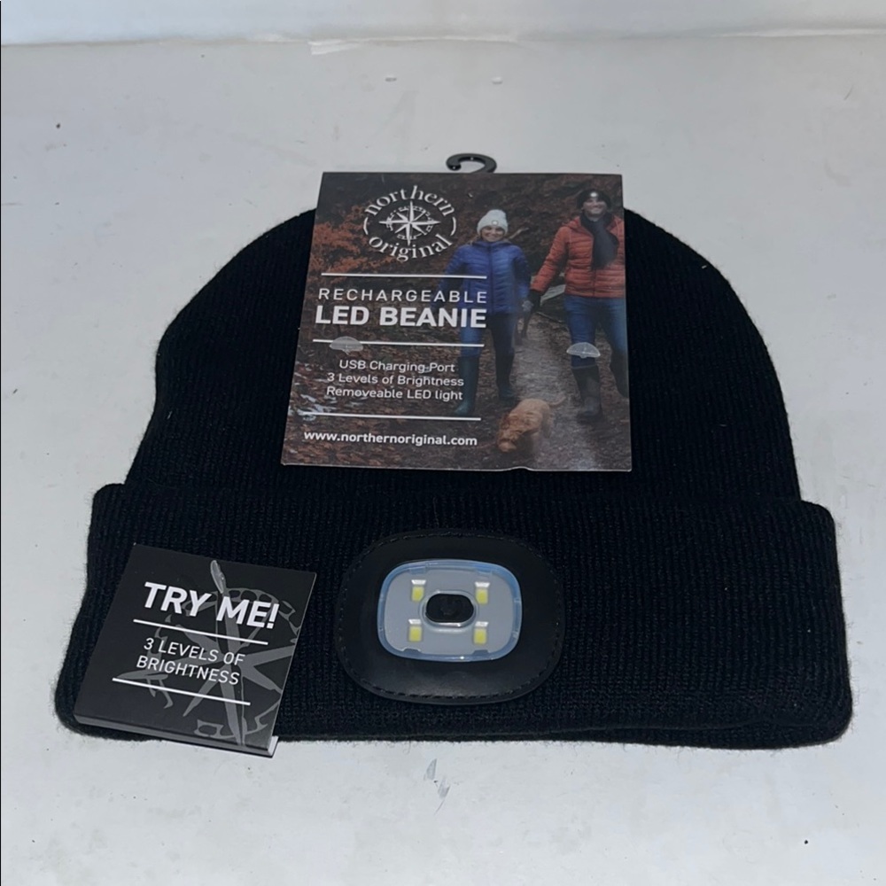 Northern Original Black LED Beanie